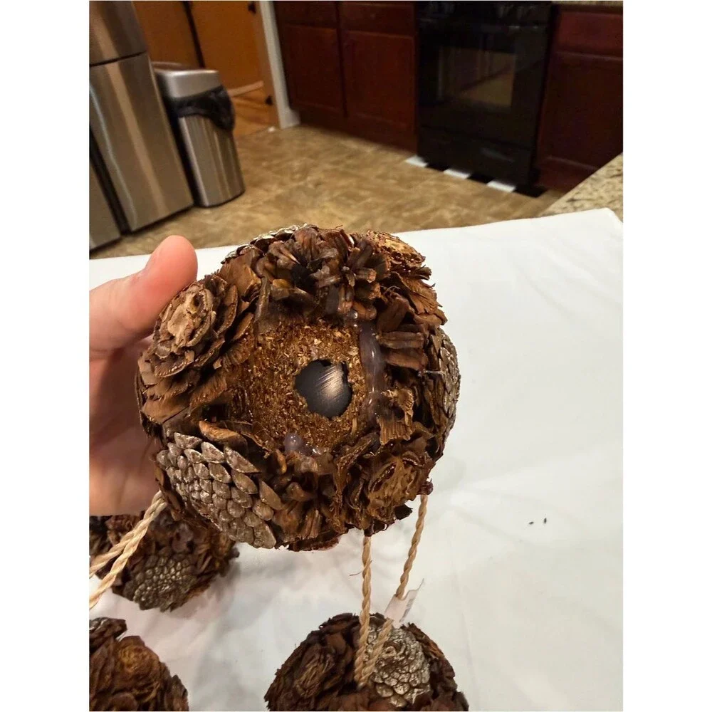 Pottery Barn Rustic Pinecone Ball Christmas Ornaments Set of 8 Woodland Holiday